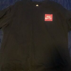 Nike SB shirt